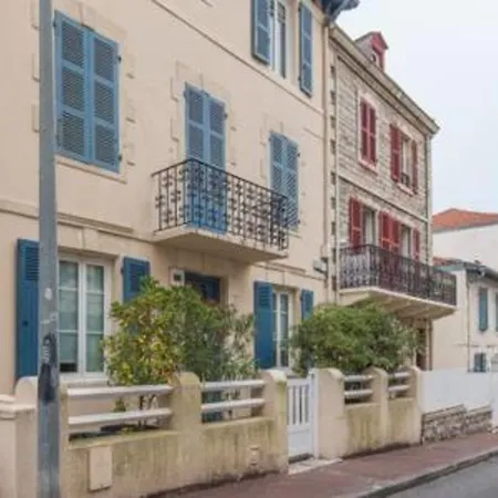 Charming Studio In Central Appartamento